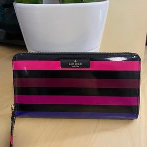 Kate Spade New York Daycation Neda Wallet Clutch Multi Party Stripe New! NWT